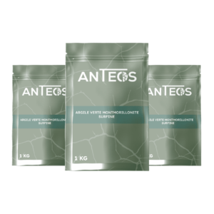 Vue de face de trois sachets Anteos Sérénité de 1 kg d'argile montmorillonite, représentant la formule de 3 kg.