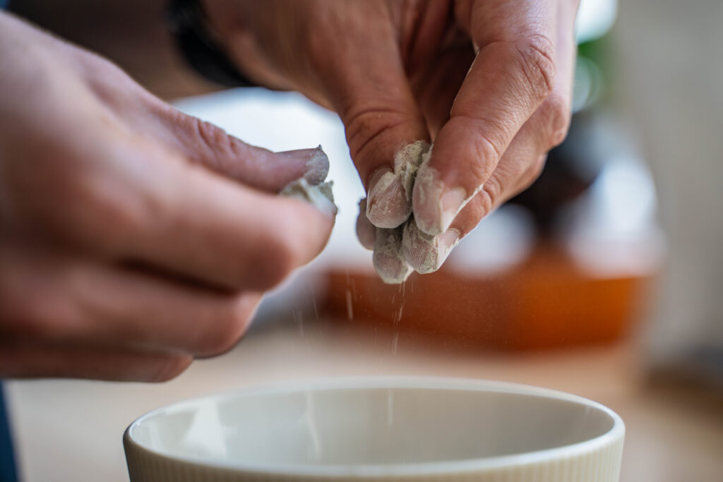 Structure en feuillets de l’argile verte captant les métaux lourds