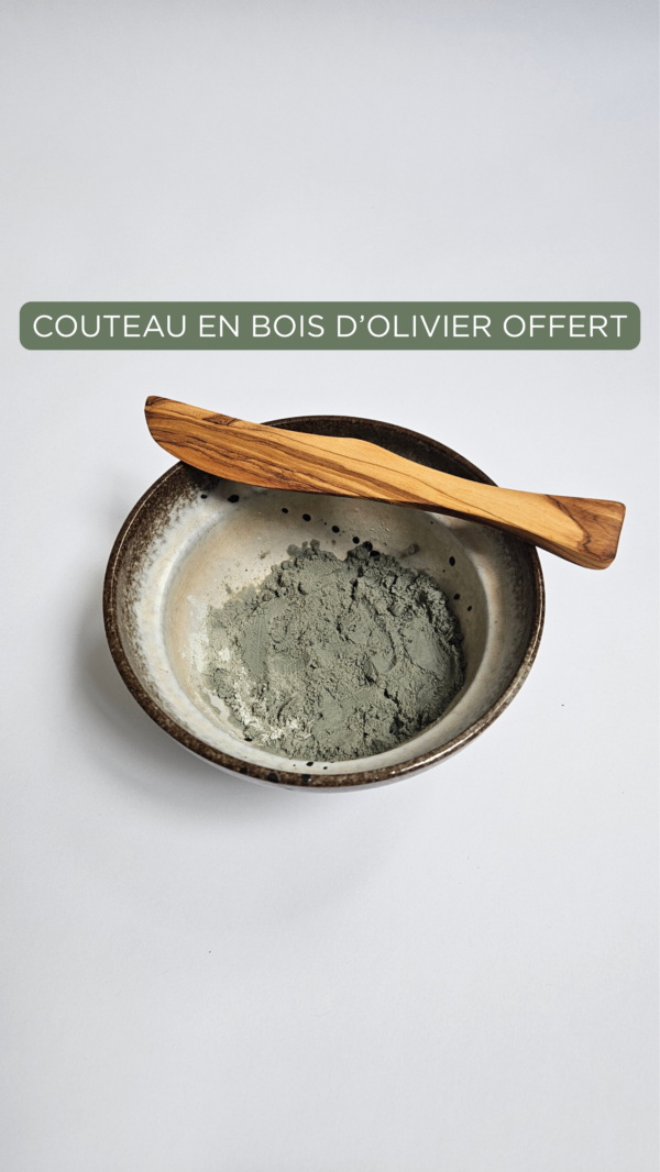 COUTEAU EN BOIS D’OLIVIER OFFERT (1) Argile montmorillonite surfine - 2 kg
